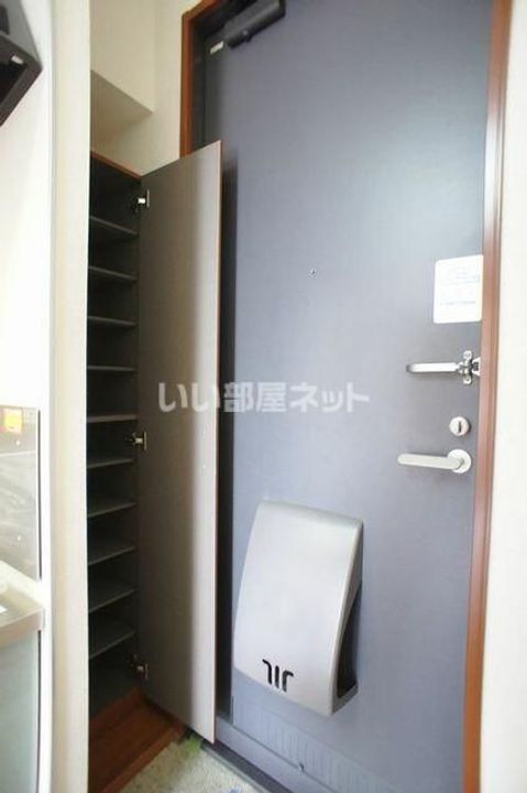 群馬県前橋市南町3(アパート)の賃貸物件の玄関