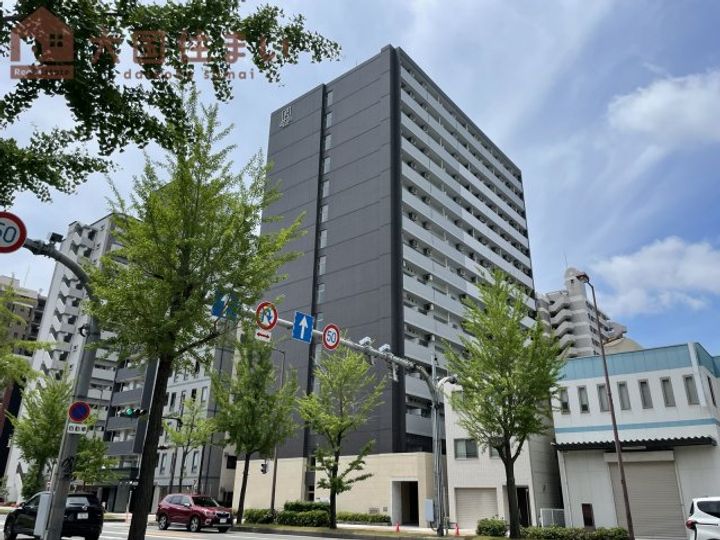 エステムプラザ難波WESTIIプレディアの外観