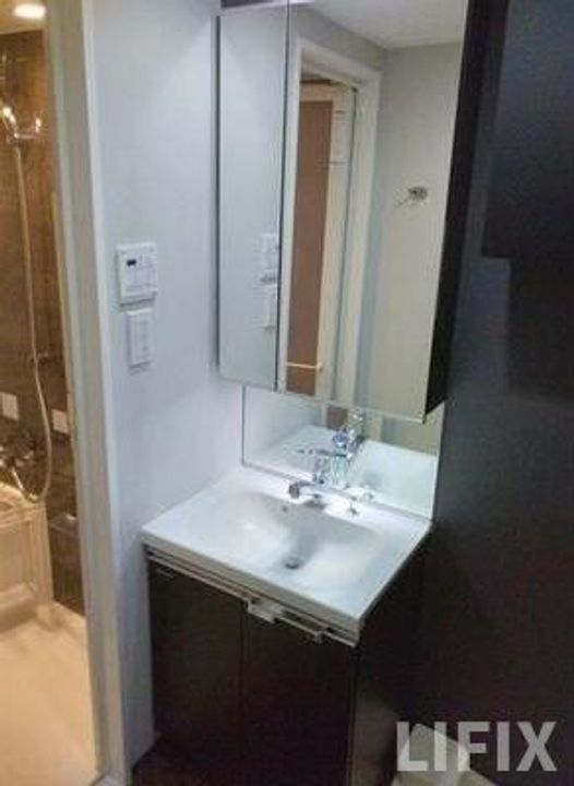 ロアール川崎大師の内装