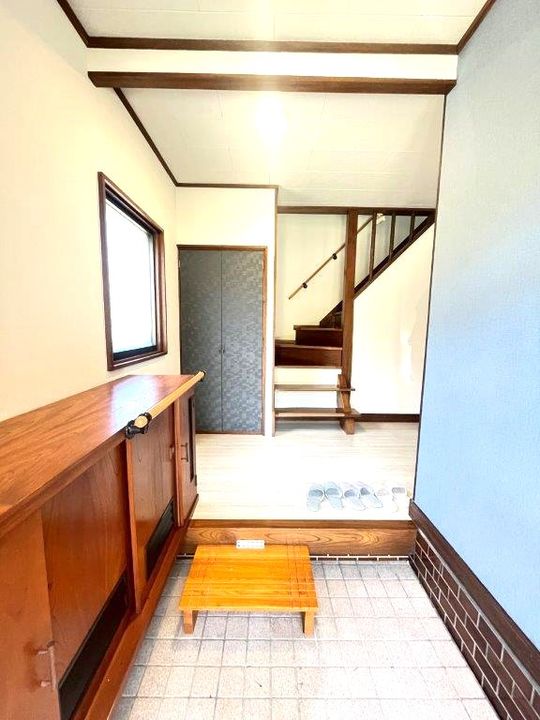 宮城県柴田郡柴田町船岡西2(一戸建)の賃貸物件の玄関