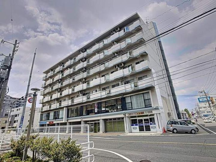 上杉第3ビル野田の外観