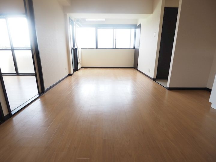 東京都府中市天神町4(マンション)の賃貸物件の居間