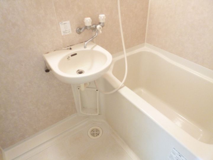 兵庫県西宮市里中町2(マンション)の賃貸物件の内装