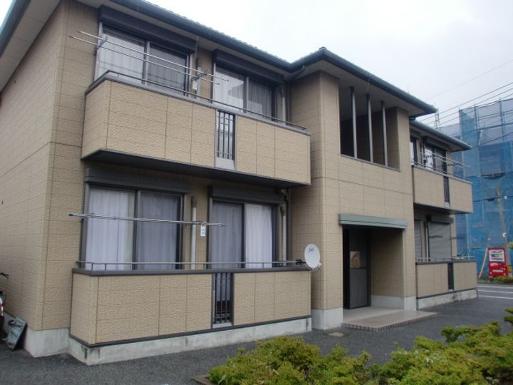 フレグランス Eの外観