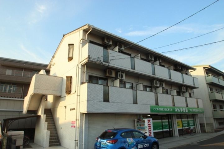 第2中村ビルの外観