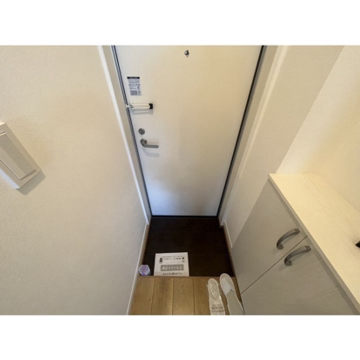 MQuarto三ツ境の玄関