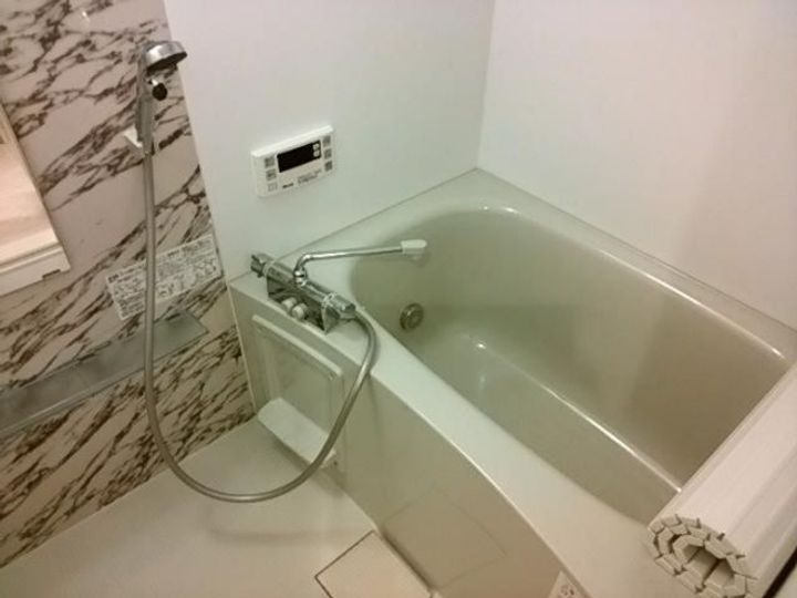 新潟県長岡市曙1(アパート)の賃貸物件の風呂