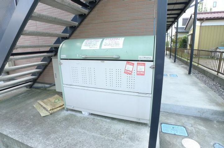 アムール Cageの地図