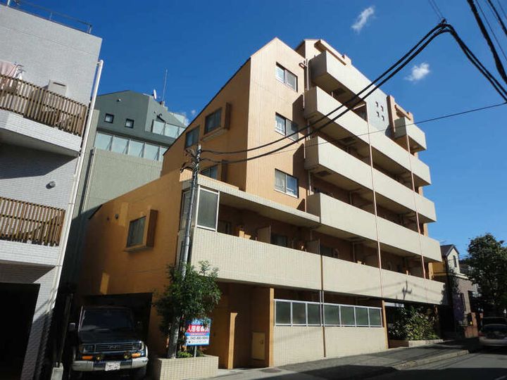 ASTEIOSの外観