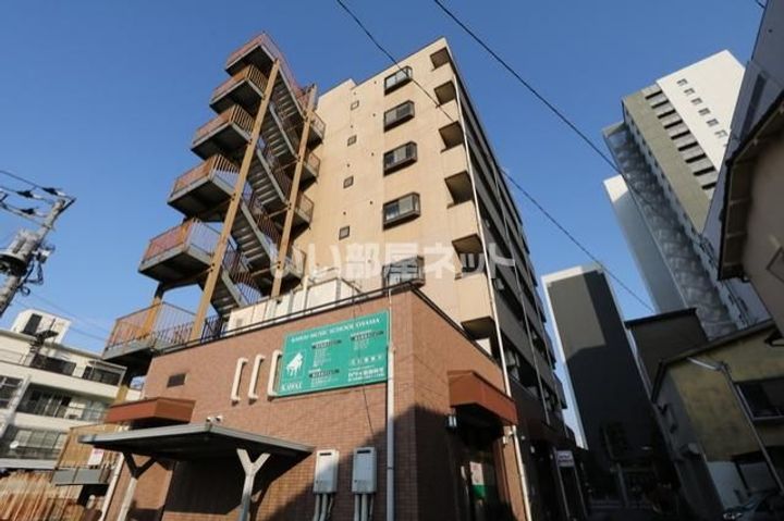 栃木県小山市城山町2(マンション)の賃貸物件の外観