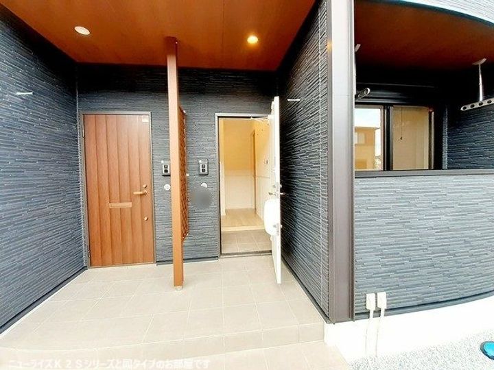 埼玉県入間郡越生町上野東4(アパート)の賃貸物件の玄関