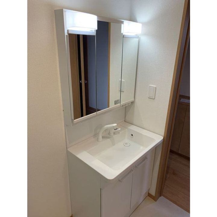 東京都昭島市緑町1(一戸建)の賃貸物件の内装