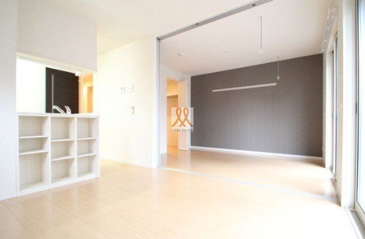 東京都足立区保木間2(アパート)の賃貸物件の居間