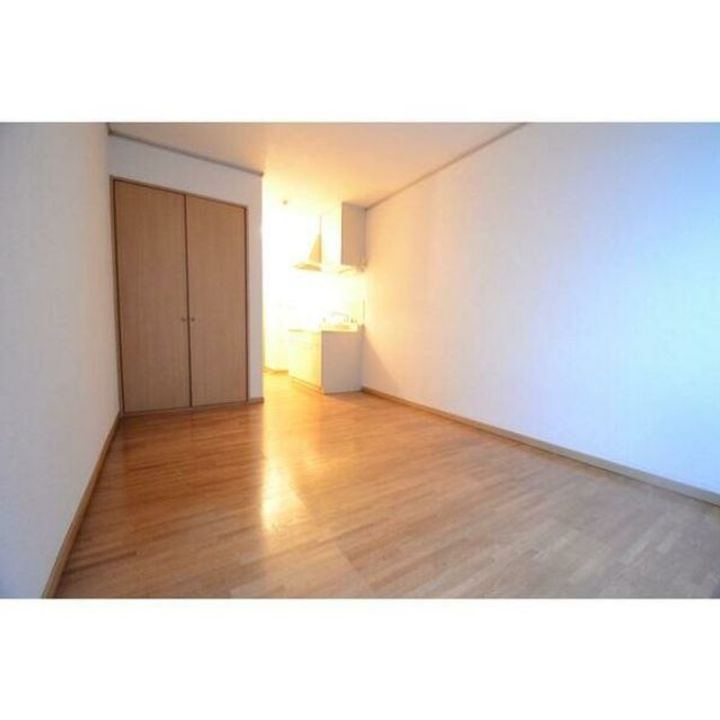 神奈川県相模原市緑区相原2(アパート)の賃貸物件の居間