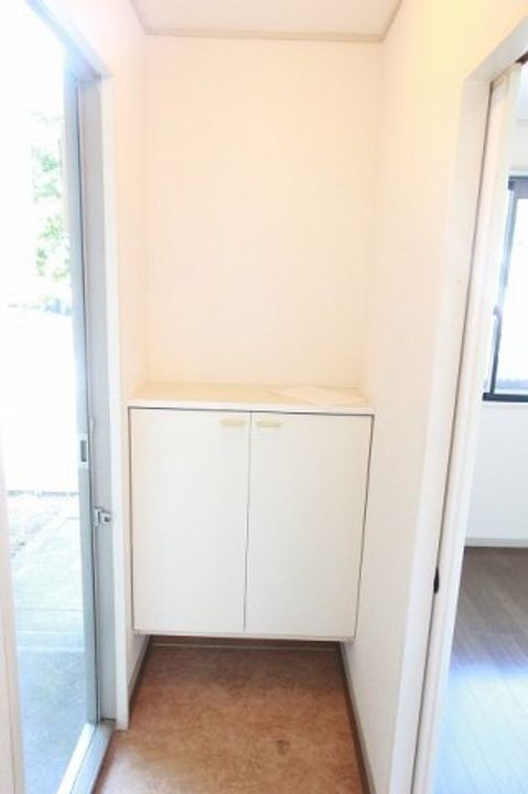 シャトレーSHIMIZUの玄関