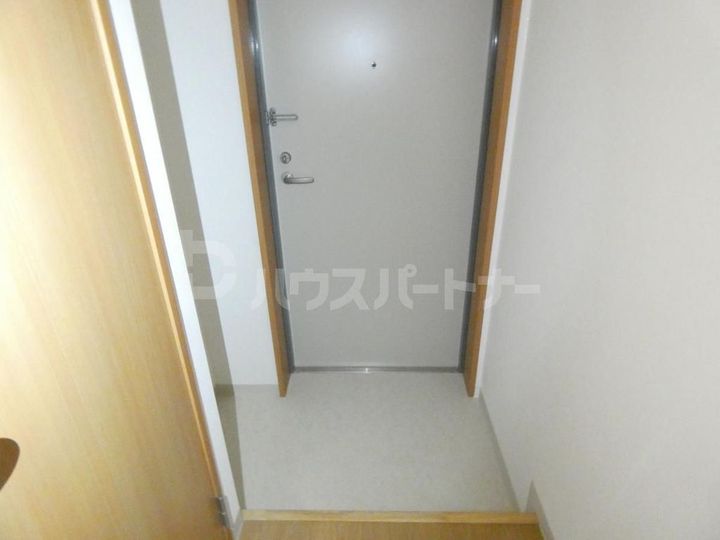 千葉県船橋市海神6(マンション)の賃貸物件の玄関