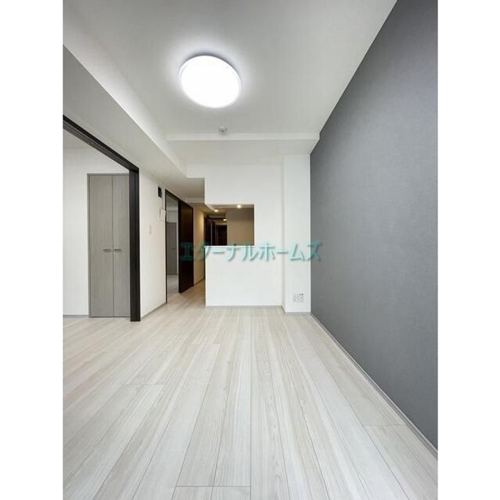 東京都新宿区百人町1(マンション)の賃貸物件の居間