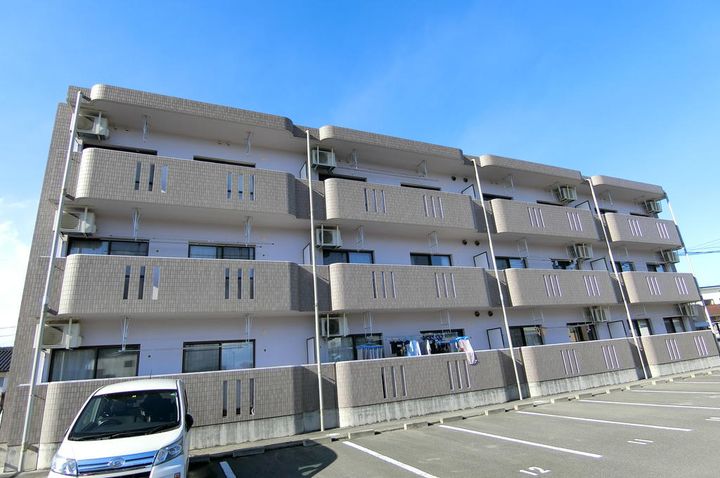 ユーミーあだちの外観