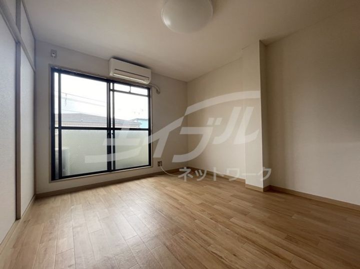 ファイブいとやの居間