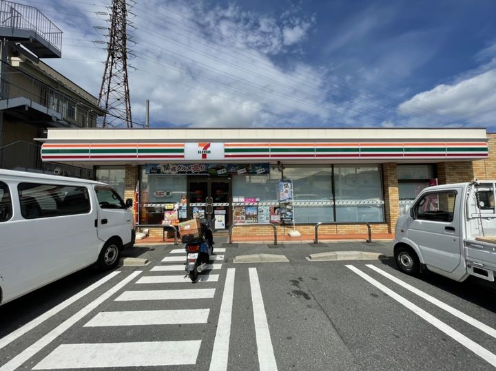 プライムコートの周辺