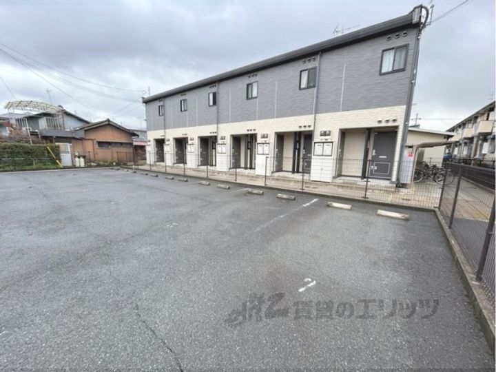 レオパレスハルサキの地図