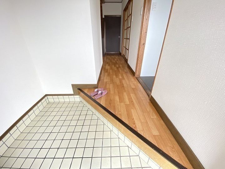 大分県大分市大字三芳(一戸建)の賃貸物件の玄関