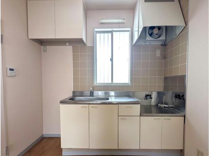 福島県郡山市大槻町字六角(アパート)の賃貸物件のキッチン