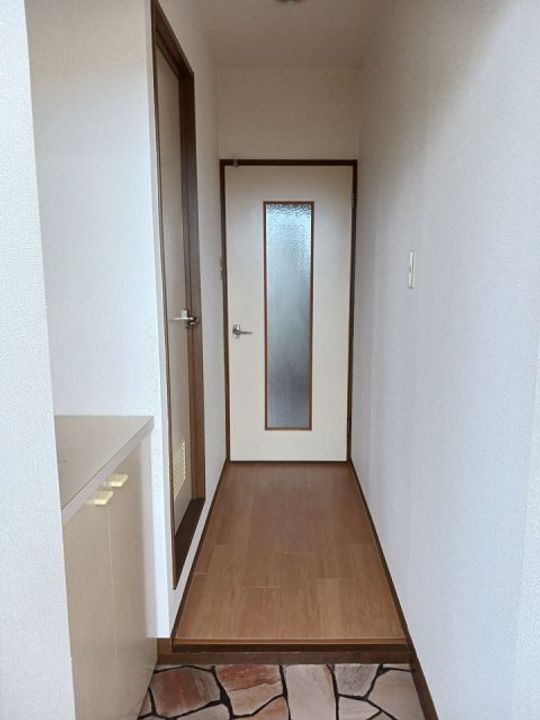 サニーヒル.ゴンの玄関