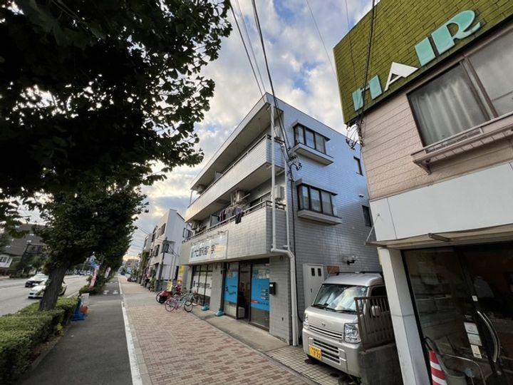 東京都稲城市矢野口(マンション)の賃貸物件の外観