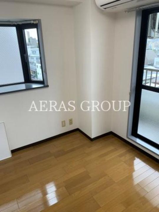 グリーンピア氷川の居間