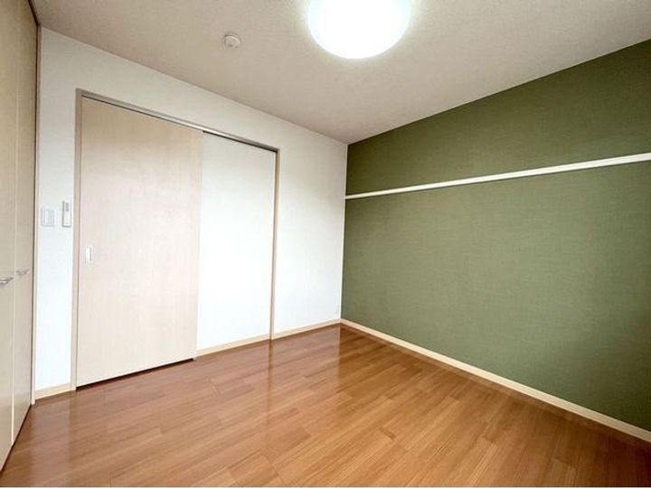 エル・シャロームの内装