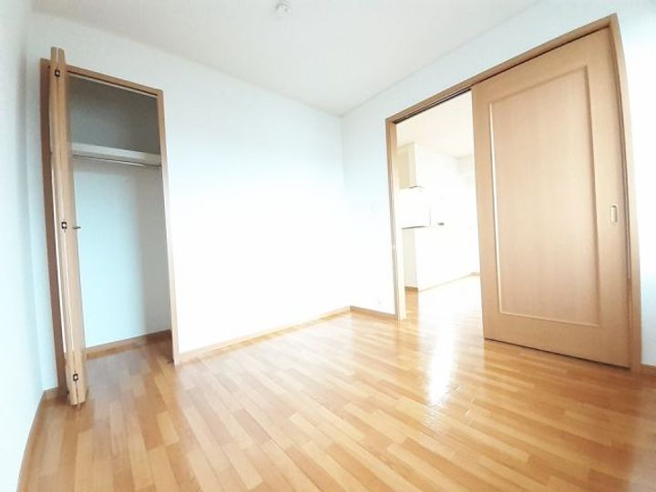 三重県名張市希央台1番町(アパート)の賃貸物件の内装