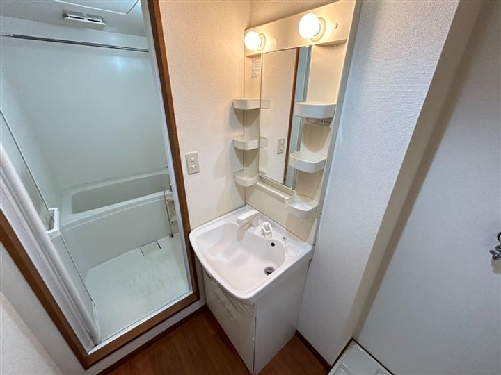 ピエデルモンテ香貫の内装