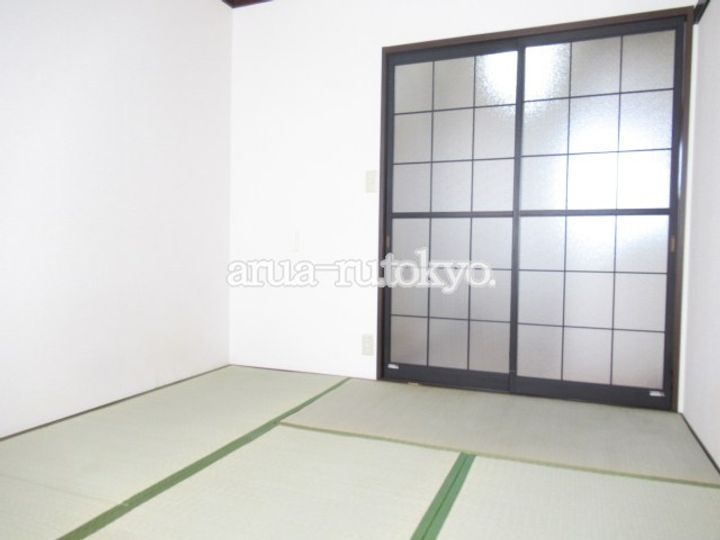 東京都武蔵野市中町3(アパート)の賃貸物件の居間