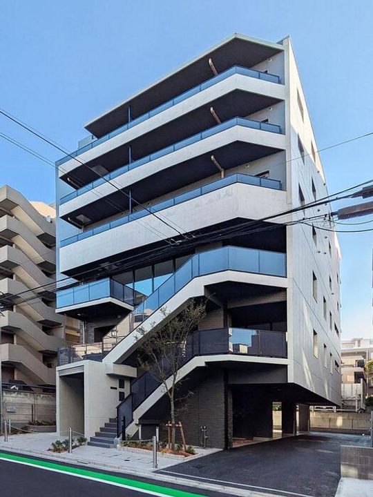 東京都新宿区西五軒町(マンション)の賃貸物件の外観