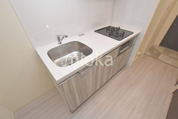 プレサンスTHE TENNOJI 逢阪トゥルーのキッチン