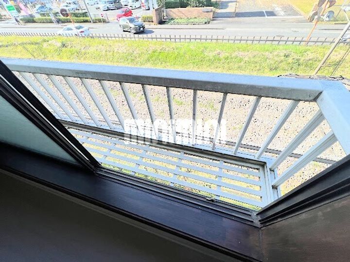 ハマコートの内装