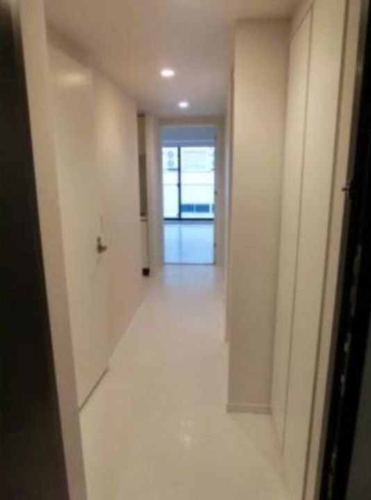 東京都目黒区下目黒2(マンション)の賃貸物件の玄関