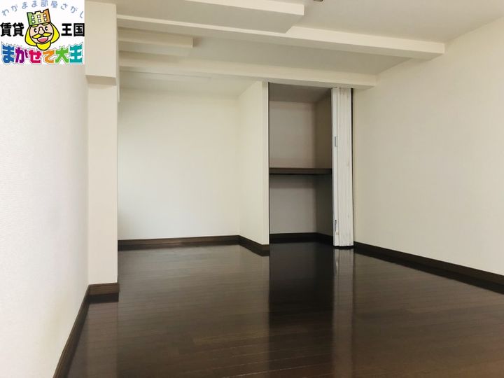 メイプル東小島の内装