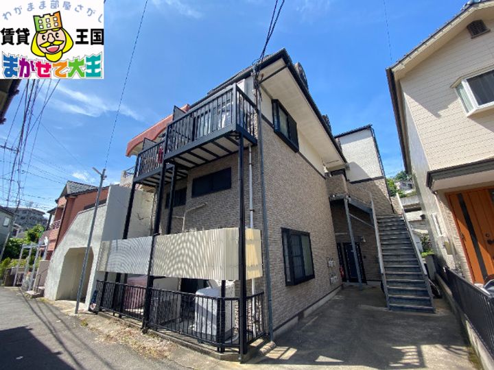 メイプル東小島の外観