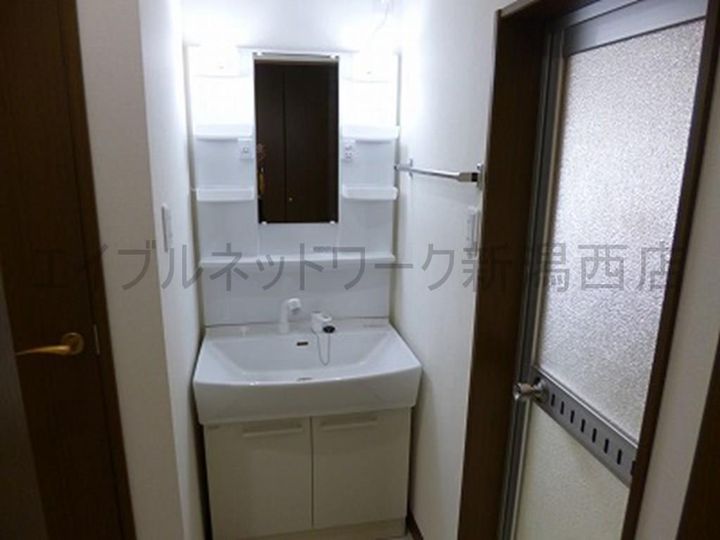 セブンワンテン Bの内装