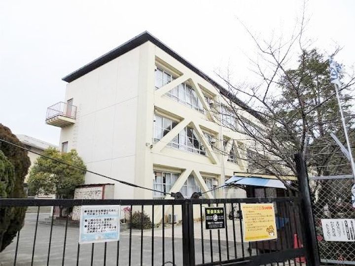 上神田ニューハイツの周辺