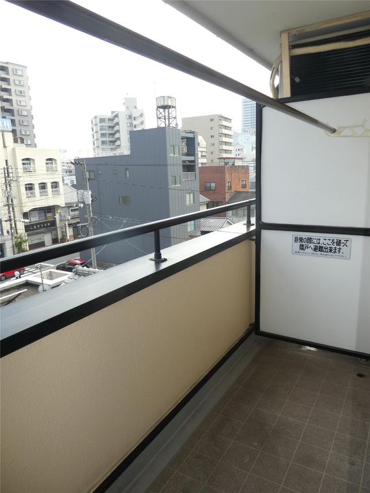 ロイヤルスミスの内装