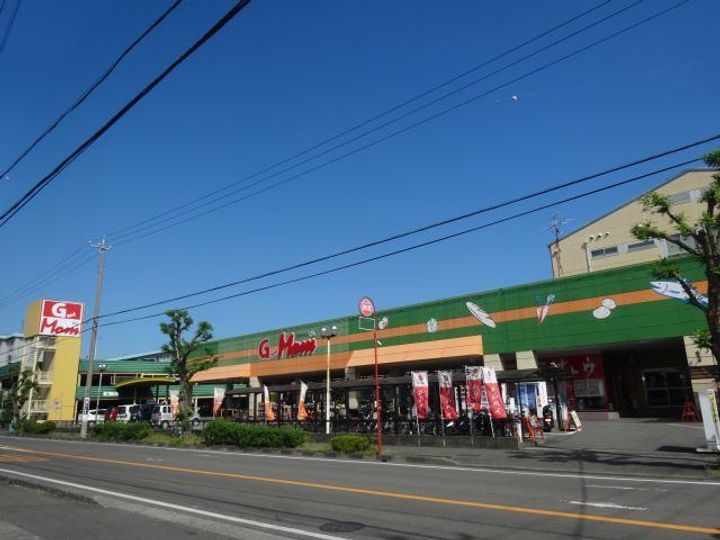 ファンロジュマンIIの周辺