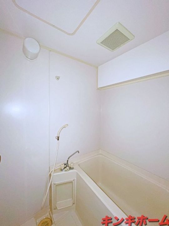 広島県広島市中区広瀬北町の賃貸マンションの風呂