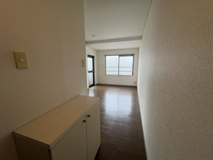 大阪府高槻市真上町2(マンション)の賃貸物件の内装