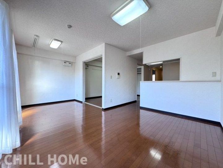 群馬県高崎市下之城町(マンション)の賃貸物件の居間