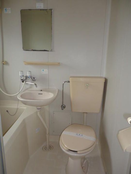 ペルソンヌ上依知の内装