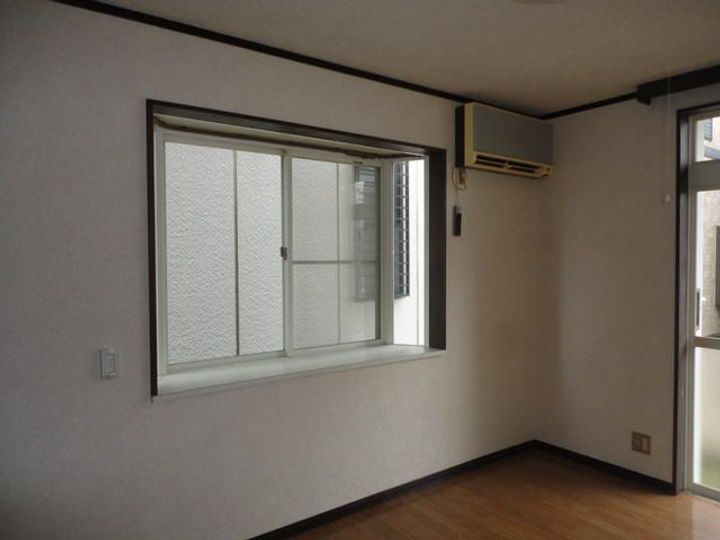 ペルソンヌ上依知の内装