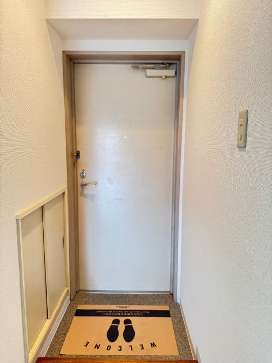 オータムヒルズの玄関